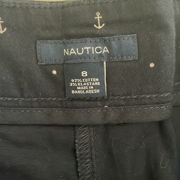 Set-Nautica Navy & White Top & Shorts Set- Top: size Small; Shorts: size 8 - Picture 12 of 16